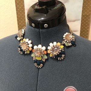 Heritage Blossom statement necklace